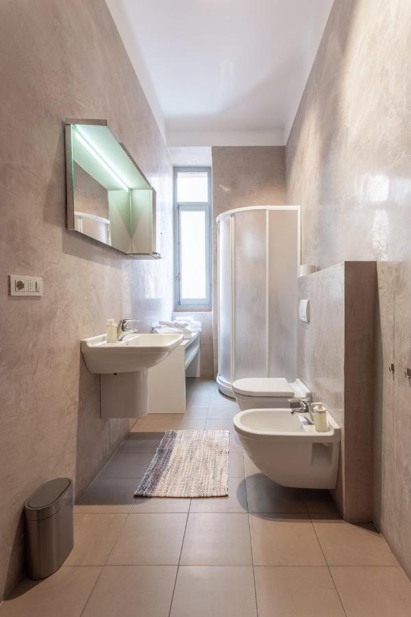 Suite Cavour By Icasamia It Varese Buitenkant foto